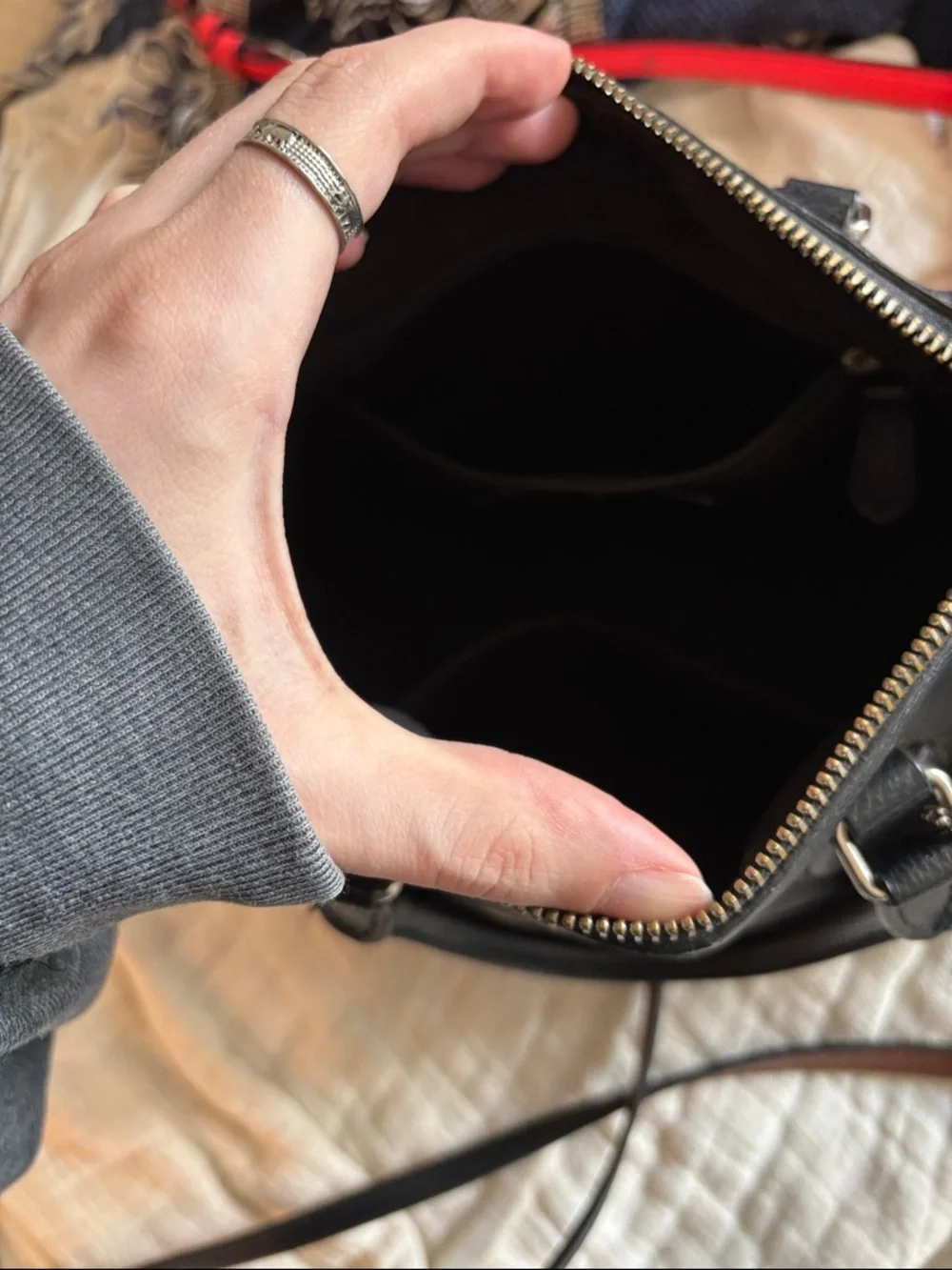 Coach x Peanuts Limited Edition Black Leather Satchel - Picture 3 of 5